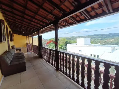 Casa com 3 Quartos à venda, 270m² no A Definir, Caeté