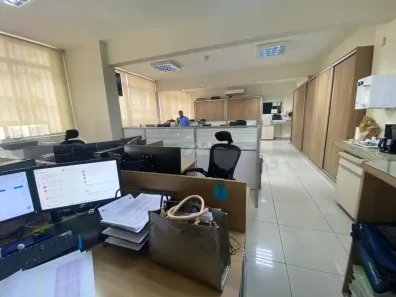 Sala Comercial à venda, 161m² no Centro, Campinas