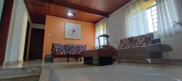 Casa com 5 Quartos à venda, 41m² no Teixeira Dias (Barreiro), Belo Horizonte