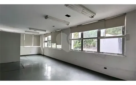 Sala Comercial à venda, 71m² no Cerqueira César, São Paulo