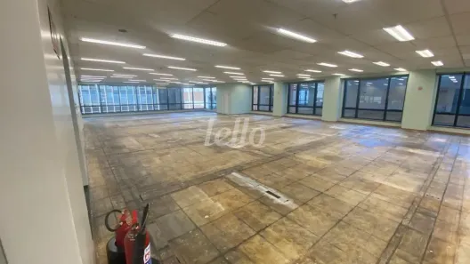 Sala Comercial para alugar, 218m² no Cerqueira César, São Paulo