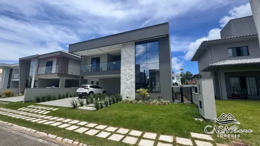 Casa de Condomínio com 4 Quartos à venda, 293m² no São João do Rio Vermelho, Florianópolis