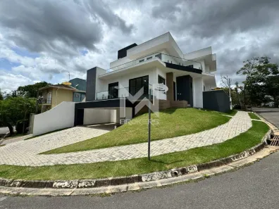 Casa com 3 Quartos à venda, 260m² no Pinheirinho, Vinhedo