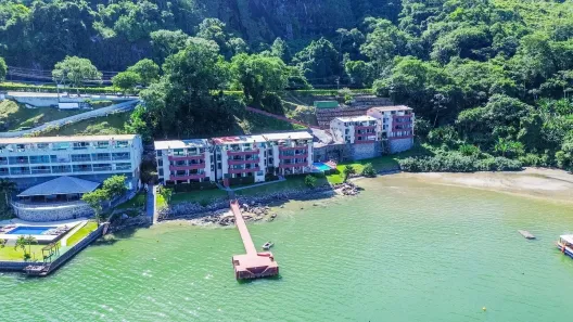 Cobertura com 4 Quartos à venda, 106m² no Gambôa do Belém (Cunhambebe), Angra dos Reis