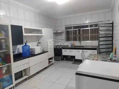 Casa com 3 Quartos à venda, 174m² no Vila Oliveira, Mogi das Cruzes