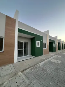Casa de Condomínio com 2 Quartos para alugar, 48m² no Camurupim, Caucaia