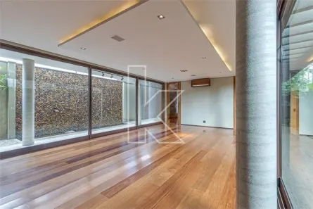 Casa com 4 Quartos à venda, 520m² no Vila Nova Conceição, São Paulo