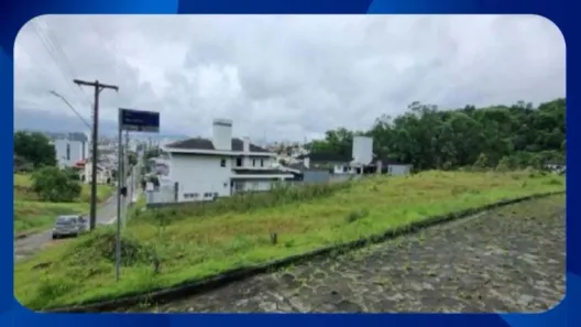 Lote/Terreno com 1 Quarto à venda, 50m² no Comerciário, Criciúma