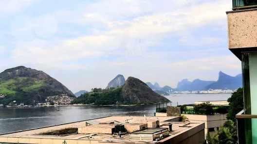 Apartamento com 4 Quartos à venda, 244m² no São Francisco, Niterói