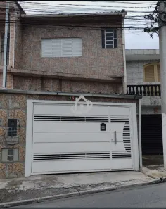 Casa com 2 Quartos à venda, 197m² no Jardim Sílvia, Embu das Artes
