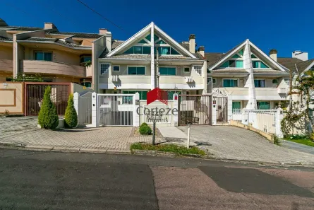 Sobrado com 4 Quartos à venda, 243m² no Campina do Siqueira, Curitiba