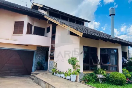 Casa com 4 Quartos à venda, 372m² no Jardim Itu, Porto Alegre