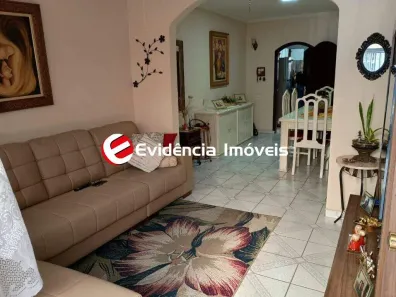 Casa com 3 Quartos à venda, 142m² no Vila Scarpelli, Santo André