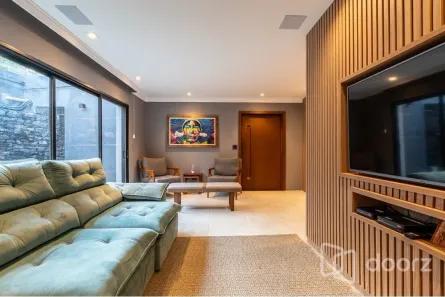 Casa com 3 Quartos à venda, 381m² no Planalto Paulista, São Paulo
