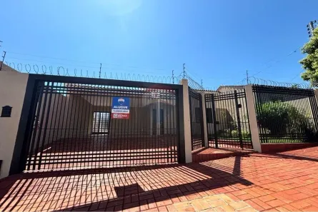 Casa com 3 Quartos para alugar, 216m² no Parque Bandeirante Prolongamento, Rio Verde