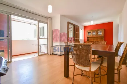 Apartamento com 3 Quartos para alugar, 80m² no Portão, Curitiba