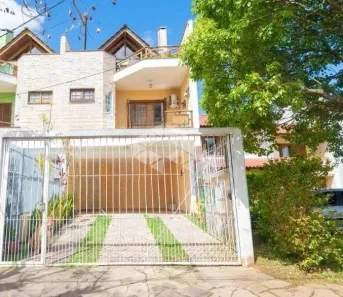 Casa com 3 Quartos à venda, 222m² no Ipanema, Porto Alegre