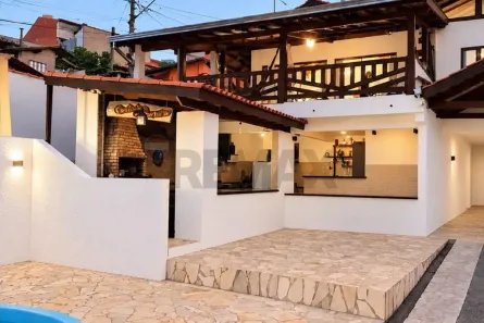 Casa de Condomínio com 3 Quartos para alugar, 222m² no Vila Borghesi, São Roque