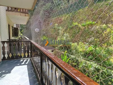 Apartamento com 3 Quartos para alugar, 135m² no Centro, Petrópolis