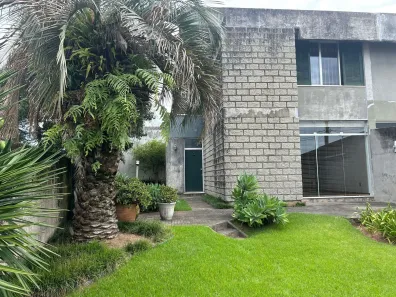 Casa com 4 Quartos à venda, 550m² no Coqueiros, Florianópolis