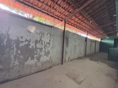 Casa com 4 Quartos para alugar, 483m² no Maraponga, Fortaleza