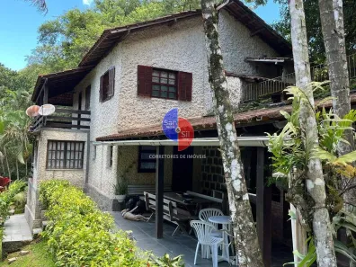 Casa com 4 Quartos à venda, 184m² no Barreira, Guapimirim