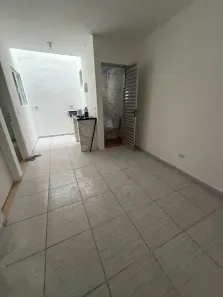 Apartamento com 2 Quartos para alugar, 42m² no Jardim Amalfi, Ferraz de Vasconcelos