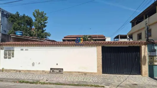 Casa com 9 Quartos à venda, 450m² no Itapebussu, Guarapari