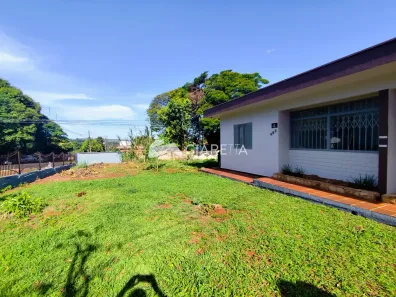Casa com 3 Quartos à venda, 182m² no Centro, Toledo