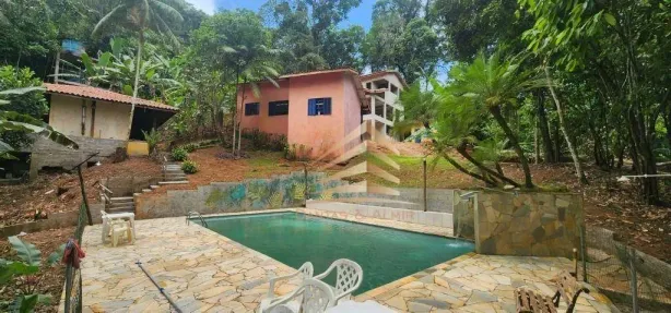 Imóvel Comercial com 3 Quartos à venda, 500m² no Bairro de Camburi, São Sebastião
