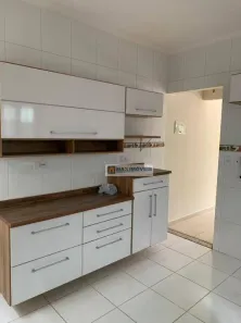 Casa de Condomínio com 2 Quartos para alugar, 100m² no Centro, Atibaia