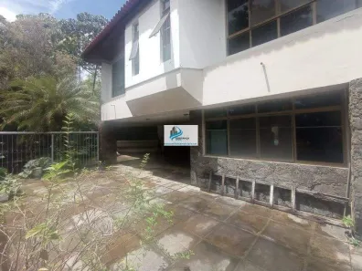 Casa com 4 Quartos à venda, 499m² no Caminho das Árvores, Salvador