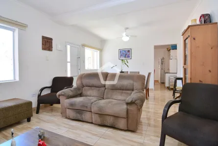 Casa com 2 Quartos à venda, 228m² no Parque Peruche, São Paulo