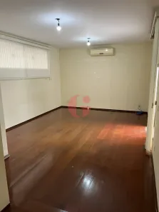 Casa com 3 Quartos à venda, 213m² no Bosque dos Eucaliptos, São José dos Campos