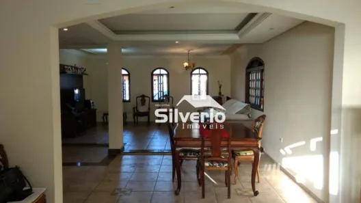 Sobrado com 4 Quartos à venda, 160m² no Bosque dos Eucaliptos, São José dos Campos