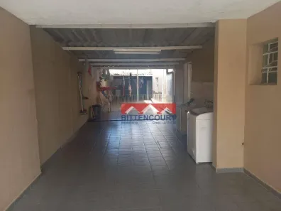 Casa com 2 Quartos à venda, 218m² no Vila Rio Branco, Jundiaí