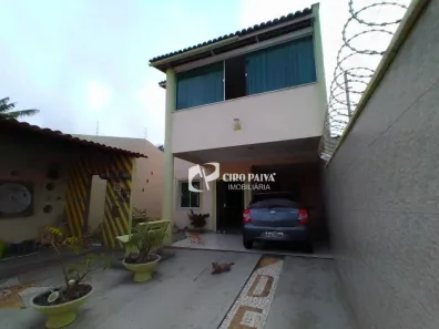 Casa com 4 Quartos à venda, 176m² no Lagoa Redonda, Fortaleza