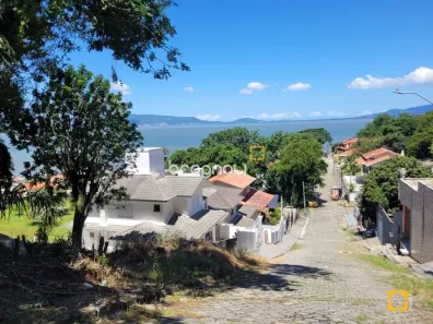 Lote/Terreno à venda, 360m² no Ponta de Baixo, São José