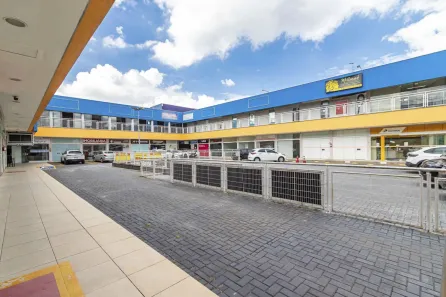 Ponto Comercial para alugar, 30m² no Novo Mundo, Curitiba