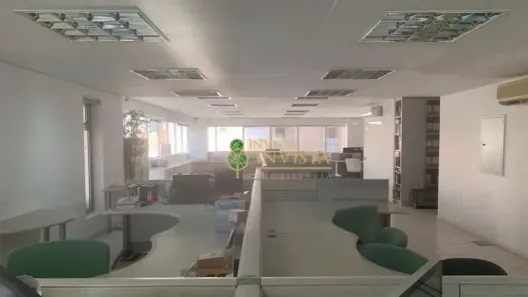 Sala Comercial à venda, 335m² no Itacorubi, Florianópolis