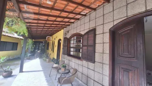 Casa com 7 Quartos à venda, 1500m² no Maria Paula, São Gonçalo