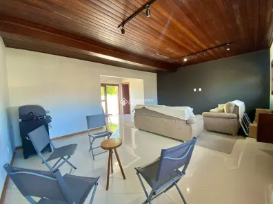 Casa com 5 Quartos à venda, 234m² no Menino Deus, Porto Alegre