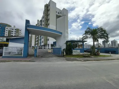 Apartamento com 2 Quartos para alugar, 51m² no Pedra Branca, Palhoça