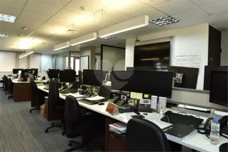 Sala Comercial para alugar, 385m² no Pinheiros, São Paulo