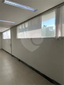 Prédio Comercial para alugar, 653m² no Socorro, São Paulo
