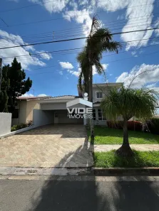 Casa de Condomínio com 3 Quartos para alugar, 250m² no Loteamento Chácara Prado, Campinas