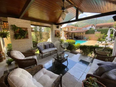 Casa de Condomínio com 3 Quartos à venda, 250m² no Anil, Rio de Janeiro