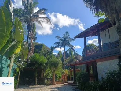 Sobrado com 4 Quartos à venda, 360m² no Bairro de Camburi, São Sebastião
