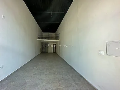 Ponto Comercial à venda, 80m² no Borboleta, Juiz de Fora