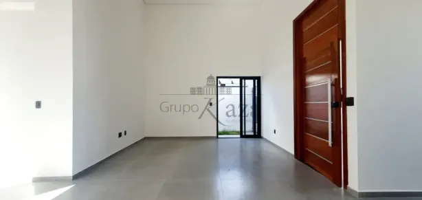 Casa de Condomínio com 3 Quartos à venda, 130m² no Jardim Jacinto, Jacareí